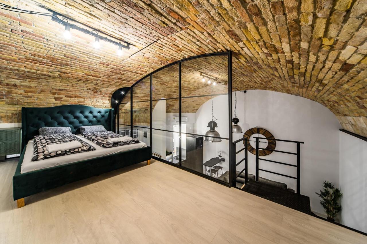 Spacious Loft In The Heart Of Downtown بودابست المظهر الخارجي الصورة