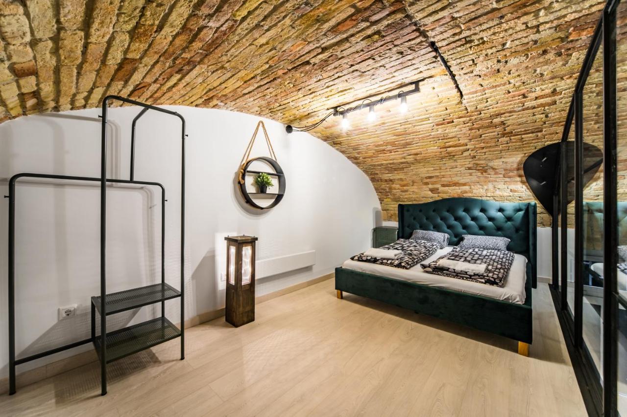 Spacious Loft In The Heart Of Downtown بودابست المظهر الخارجي الصورة