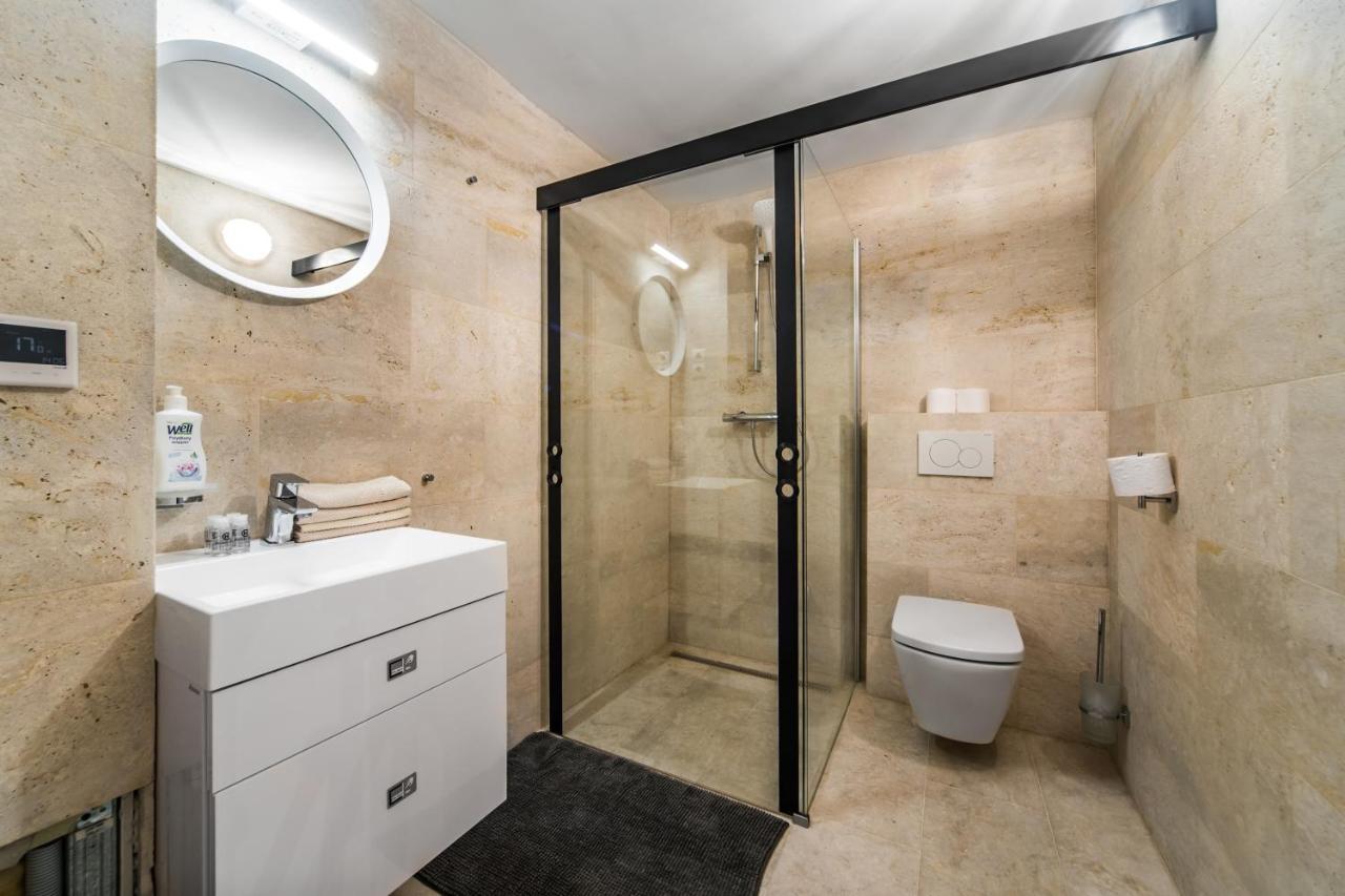 Spacious Loft In The Heart Of Downtown بودابست المظهر الخارجي الصورة