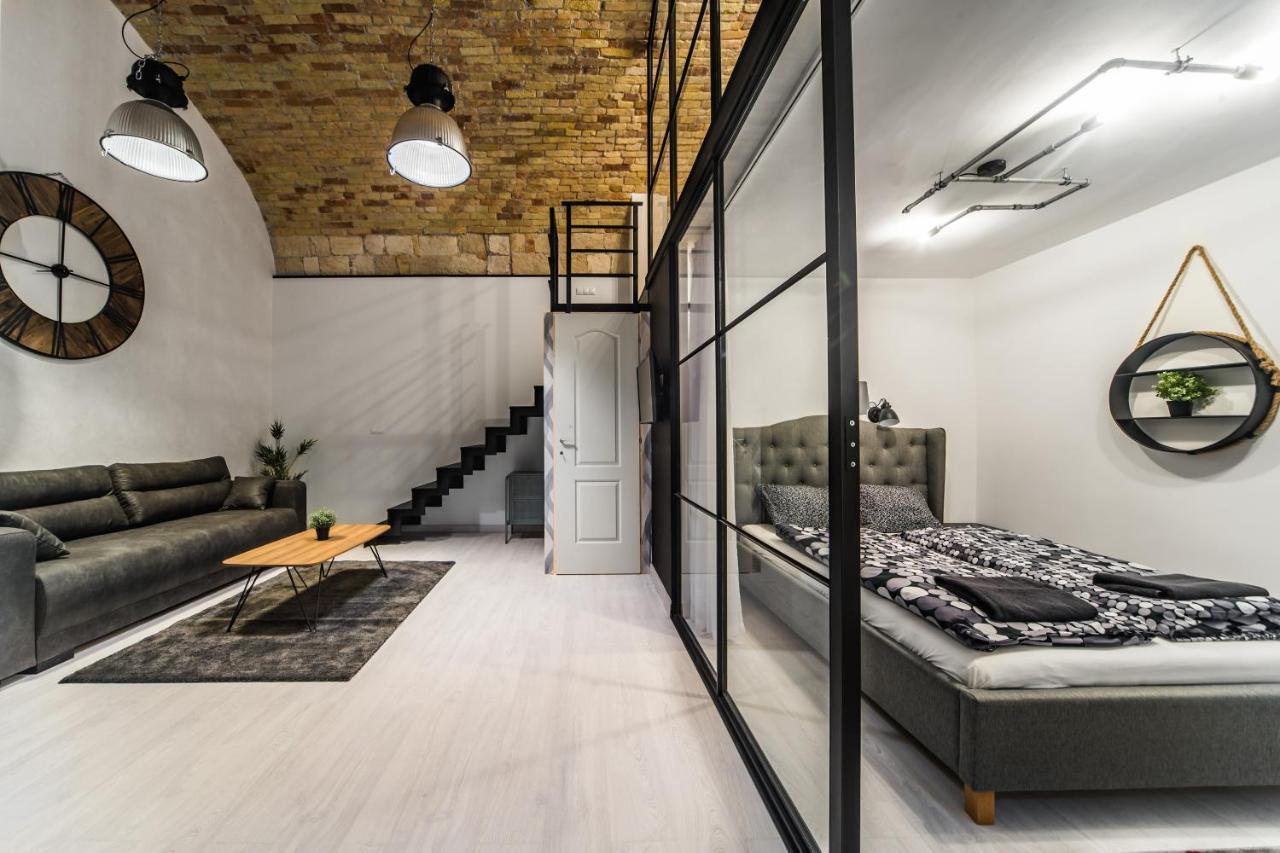 Spacious Loft In The Heart Of Downtown بودابست المظهر الخارجي الصورة